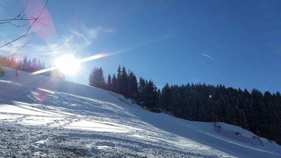 Skijalište Zlatar, Ski sataza Briježđa